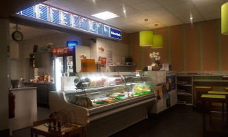 V.o.f. Friture Paula inside