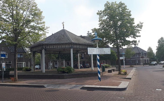 Eethuis De Kiosk outside