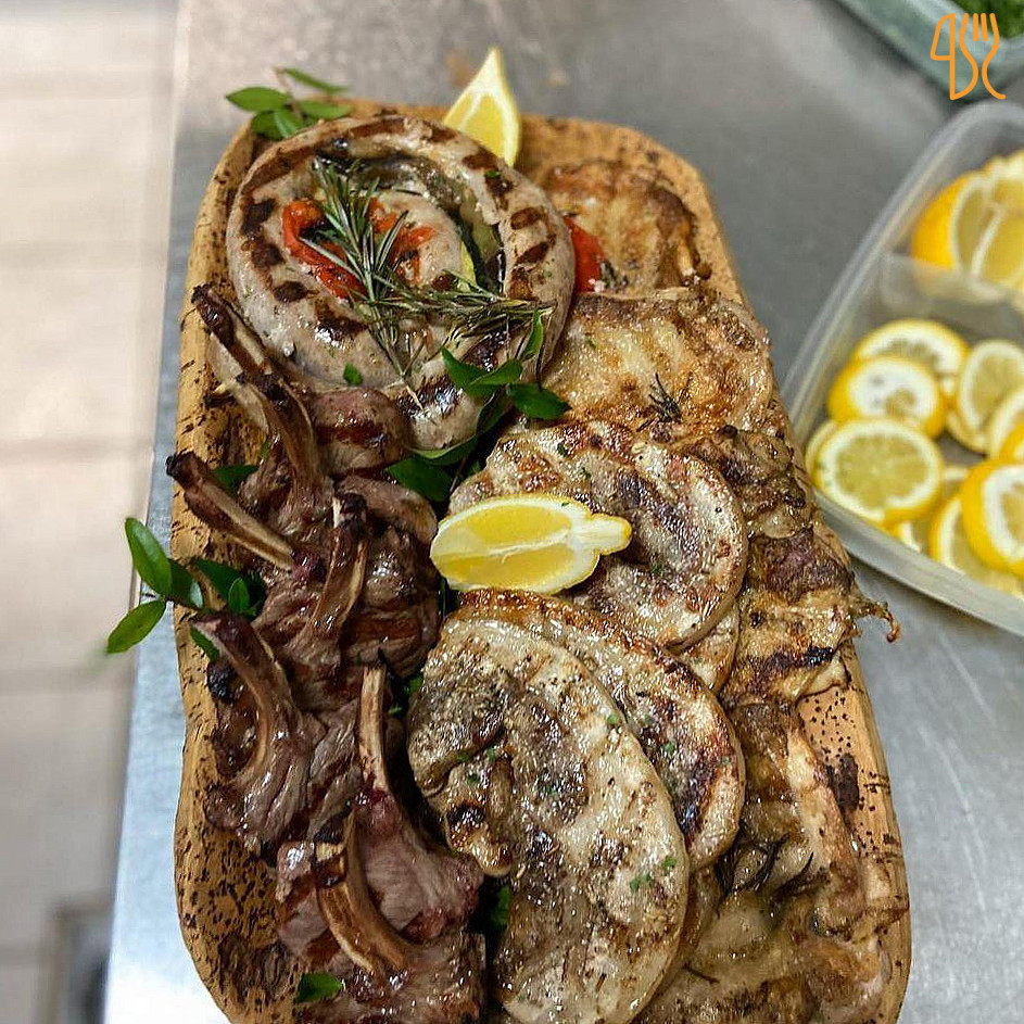 Il Tonno Rosso Nourriture