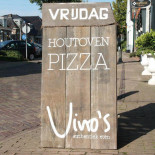 Vino's Authentiek Eten Carte