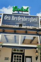 Den Herdenbergher Hardenberg outside