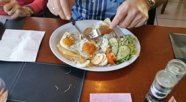 Grand Café Hofplein food