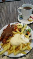 Cafetaria Polonia food