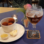 Pieter B.v. Dorst Comida