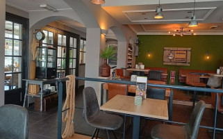 De Steenhoeve Dentro