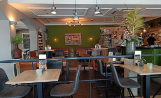 De Steenhoeve Dentro