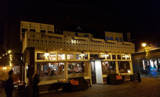 Twents Noabers outside