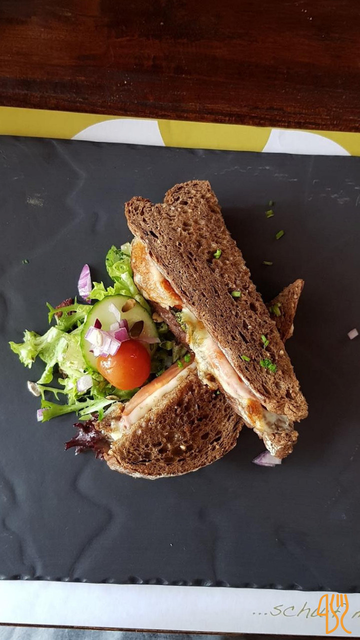 De Heksenboom Comida