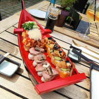 Hugo’s Bistrobar food