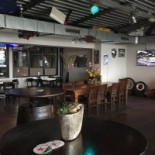 Van Der Ende Racing Inn À l'intérieur