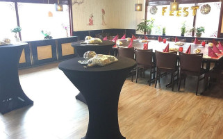 Chinees Indisch Tong-fang Inside