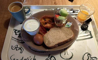 La Place A27 Meerkerk Meerkerk Comida