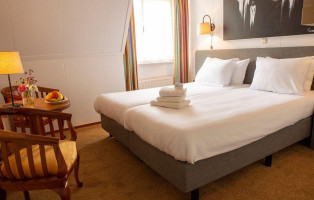 Hof Van Twente inside