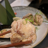 Akaito Rhoon Nourriture