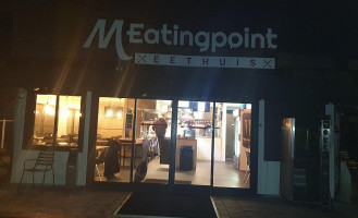 M Eatingpoint Eethuis outside