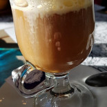 Bij De Neut Nourriture