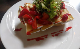 De Drie Burgemeesters Comida