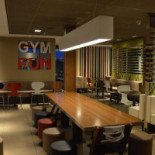 Mcdonald's Steenwijk Bv Steenwijk À l'intérieur