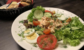 Bij Babette Eten Drinken food