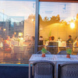 Vous Le Vous Exterior