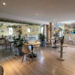 Benoit En Bernard Dewitte À l'intérieur