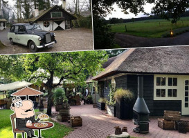 Huisje James outside