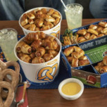 Zandzeebar Nourriture