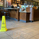 Down Under À l'intérieur