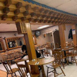 Mr. Mrs À l'intérieur