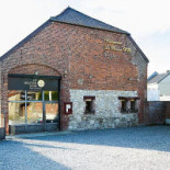 Bouton D 'or Chez Roch Et Florence Extérieur