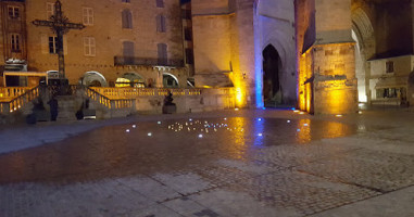 Brasserie Bijna Thuis outside