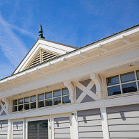 Breakers Beach House outside