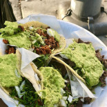 Lupa Diervoeding Nourriture