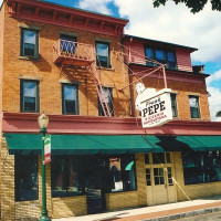 Remix Cocktailbar outside