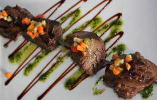 Moyi Cafetaria, Sushi Meer food