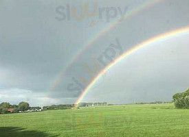 Thai Faa Faet outside