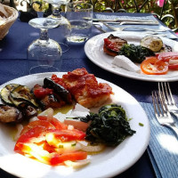 De Waardige Waard food