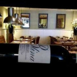 Abrona À l'intérieur