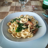 Tapperij Damrak Nourriture