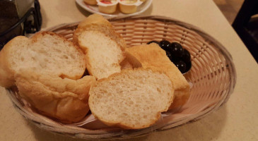 Ouwekamp, Ons Eetcafé Nourriture