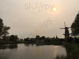 De Pannekoekenbakker Woudrichem outside