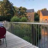 Lion Noir Extérieur