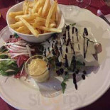 Val D'arimont Nourriture