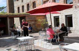 Sushi House Wavre outside