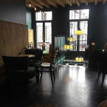 Starbucks Groenplaats À l'intérieur