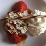 Le Montjoie Nourriture