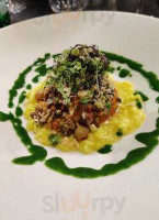 Upton Antwerp food