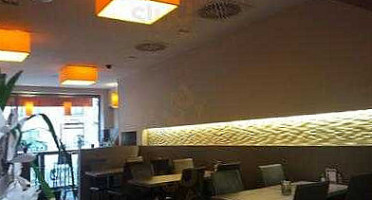 Pomza À l'intérieur