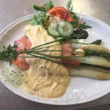 La Truite D'argent Nourriture