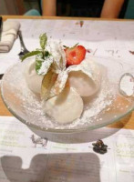 Hôtel La Libellule food